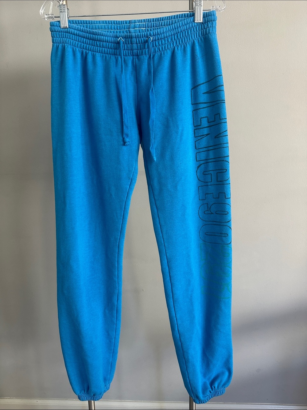 291 Venice Electric Blue Sweatpants with”VENICE 90291” Graphic. Size 3